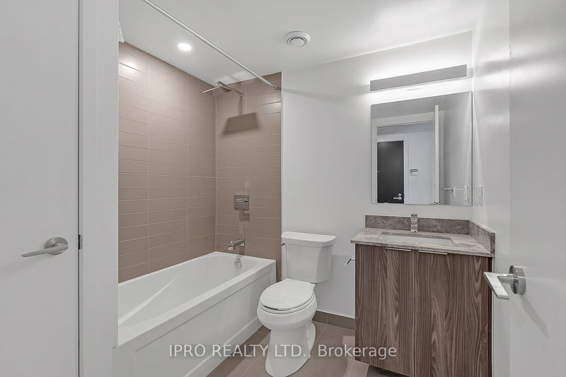 3912 - 501 Yonge St, Toronto, M4Y 0H2 | Image 2