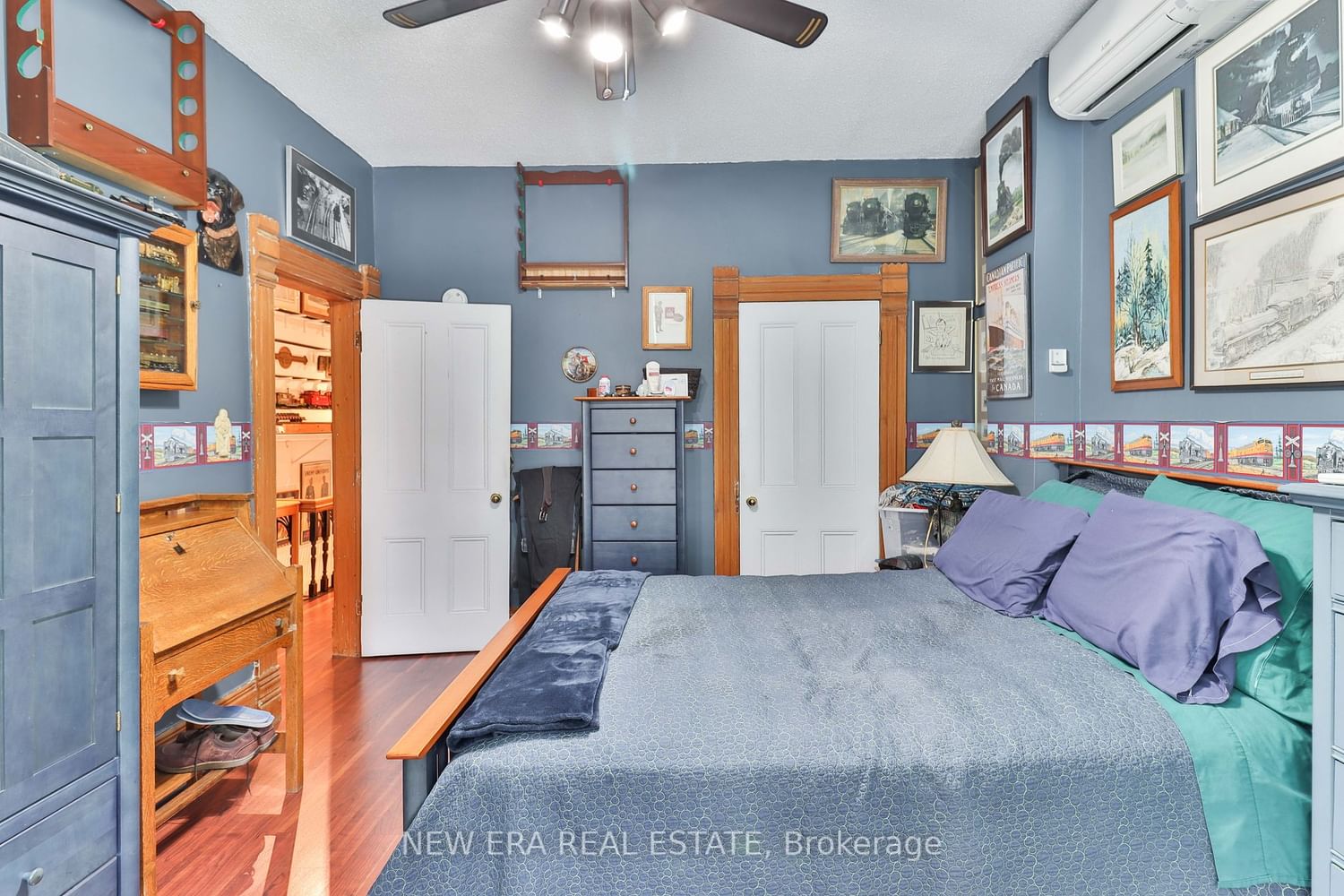Listing Image 14