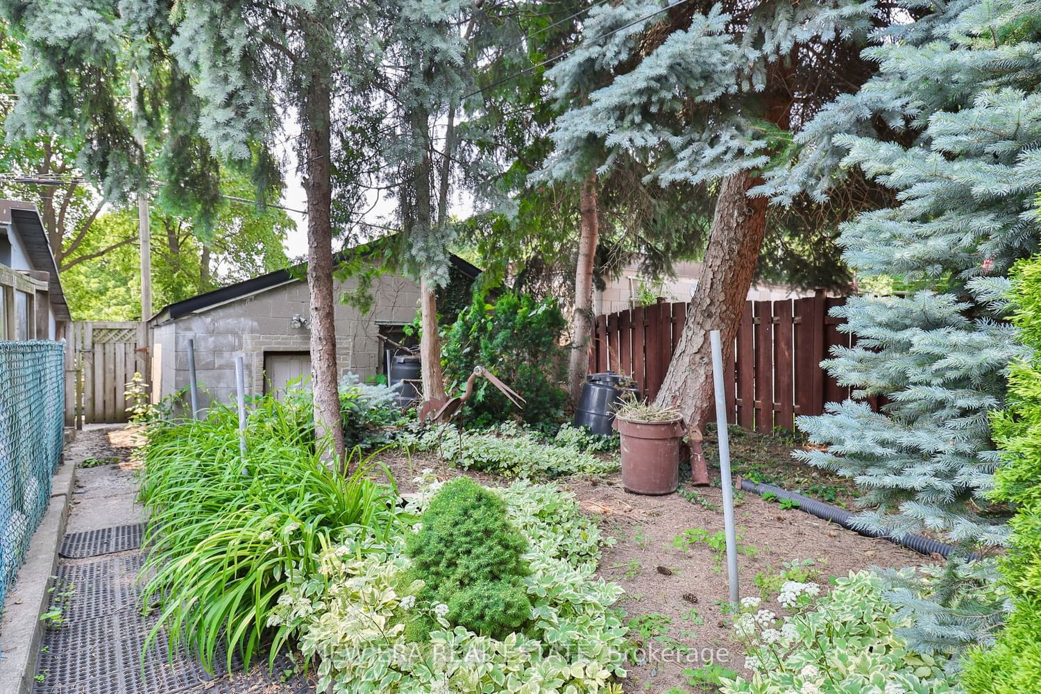 Listing Image 34