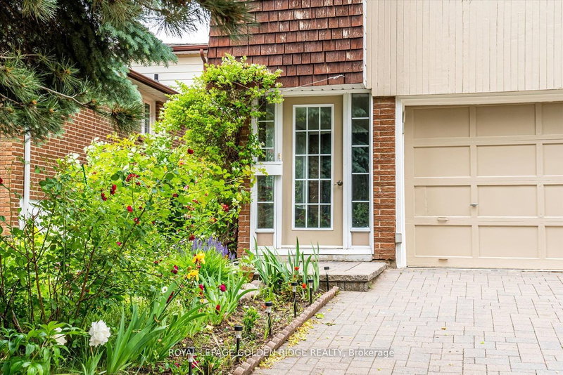 114 Angus Dr, Toronto, M2J 2X1 | Image 3