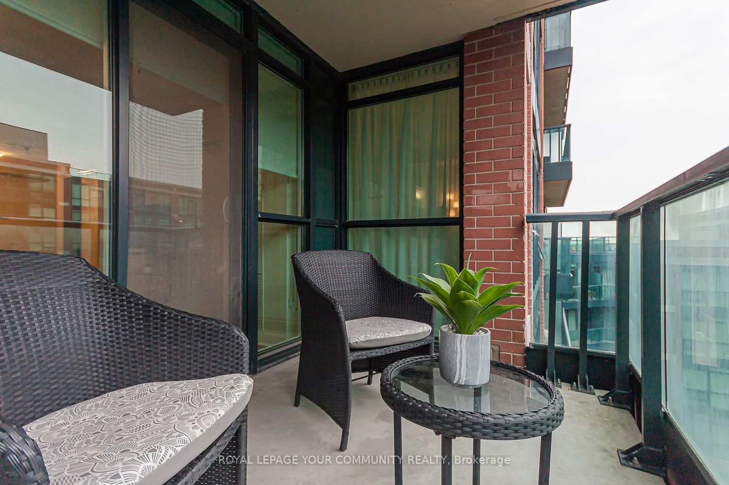 Listing Image 16