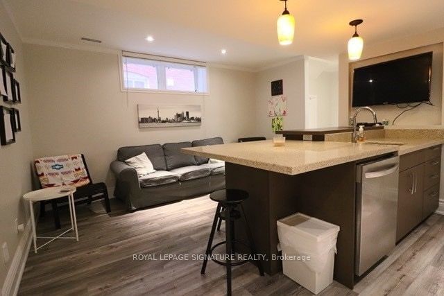 45 Briar Hill Ave, Toronto, M4R 1H7 | Image 2