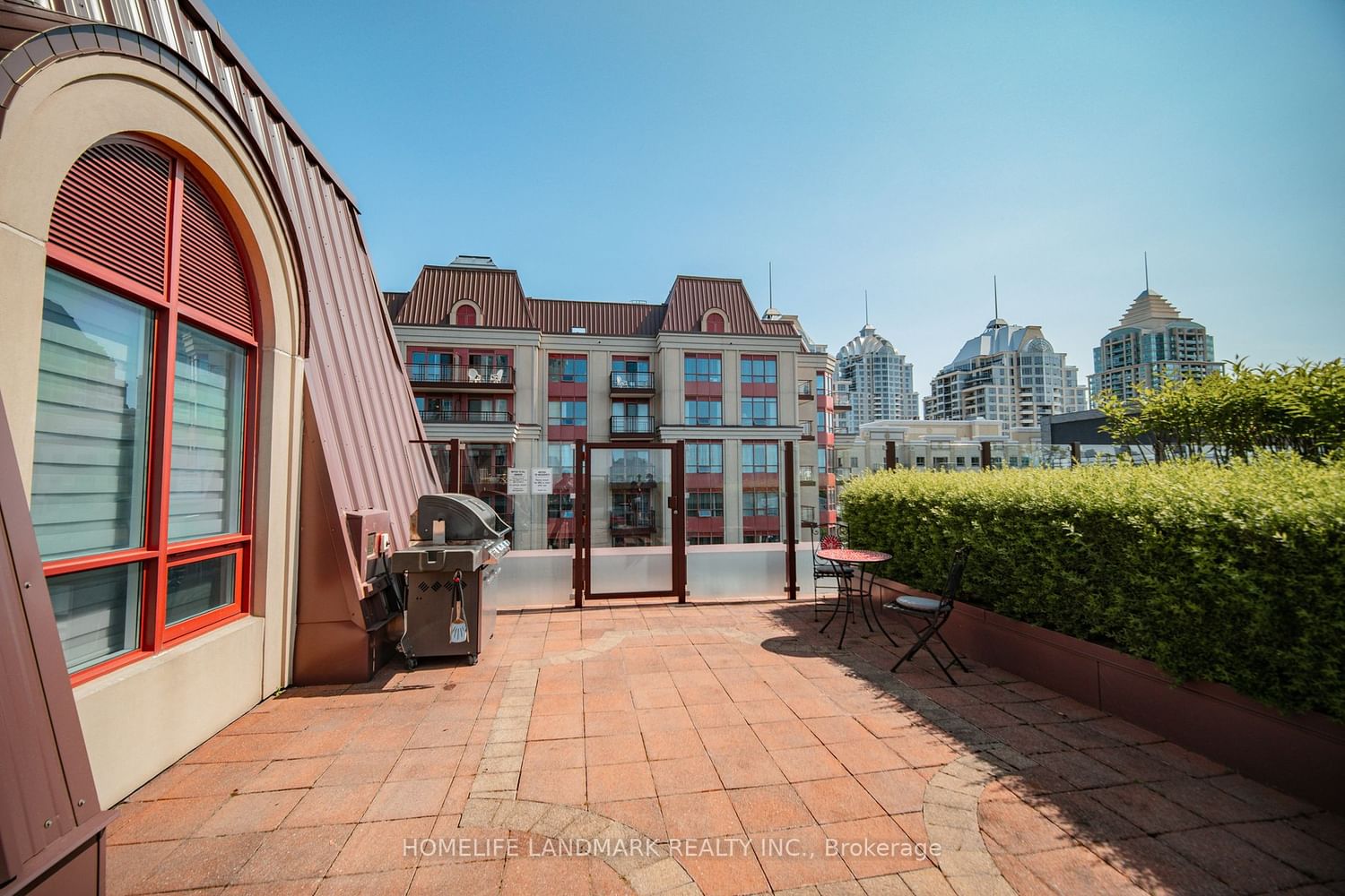 Listing Image 14