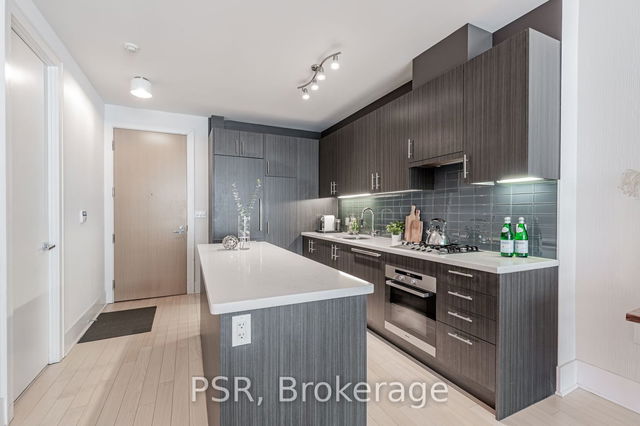 510 - 29 Queens Quay