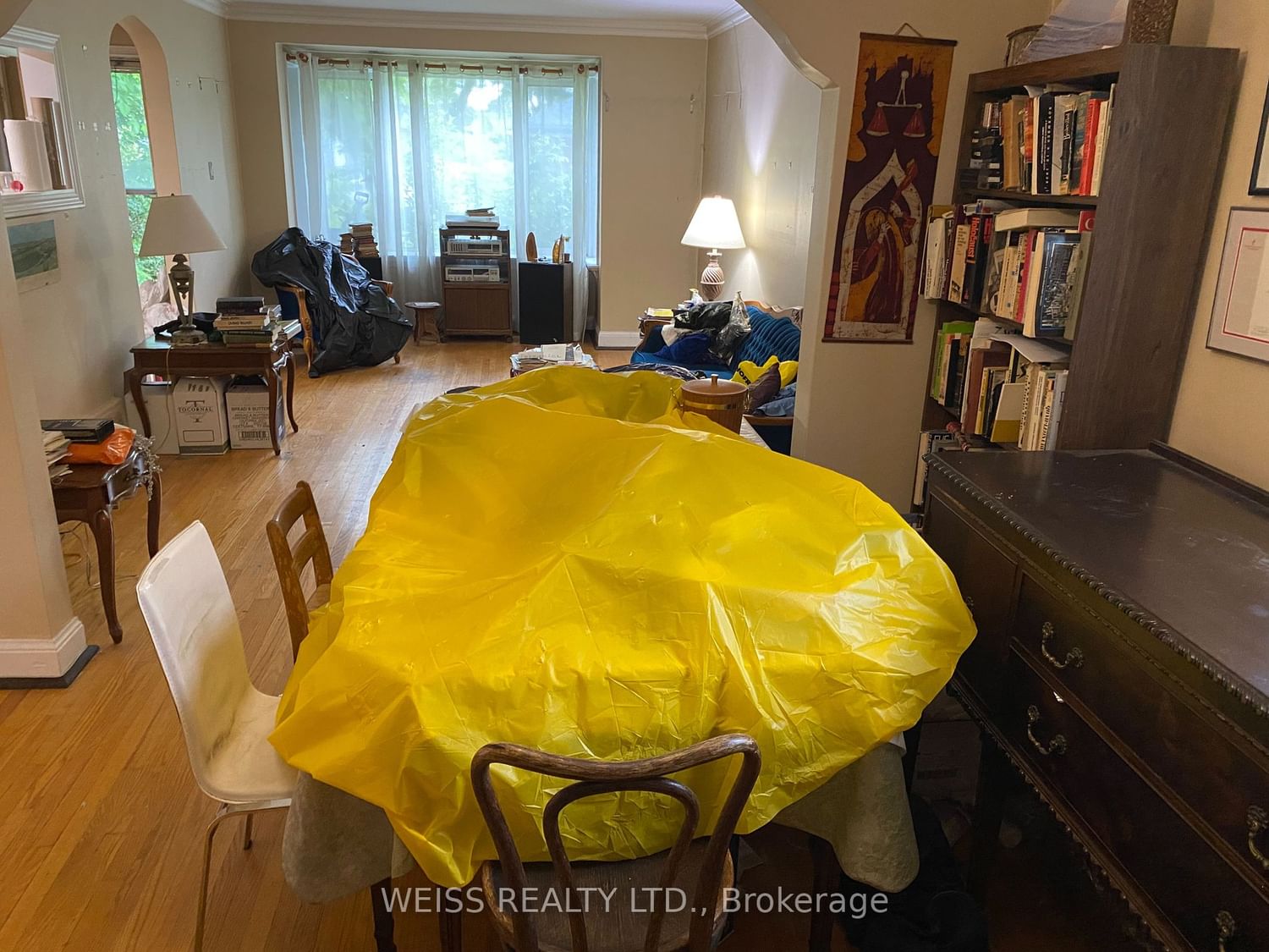 Listing Image 7