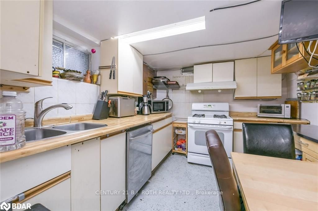 Listing Image 35