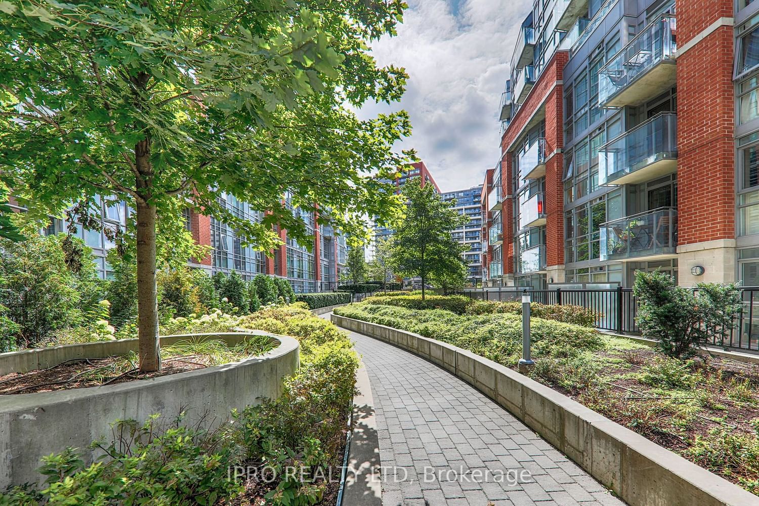 Condo leased at 305-170 Sudbury Street, Toronto, Little Portugal, M6J 0A1 - MLS: C6623160