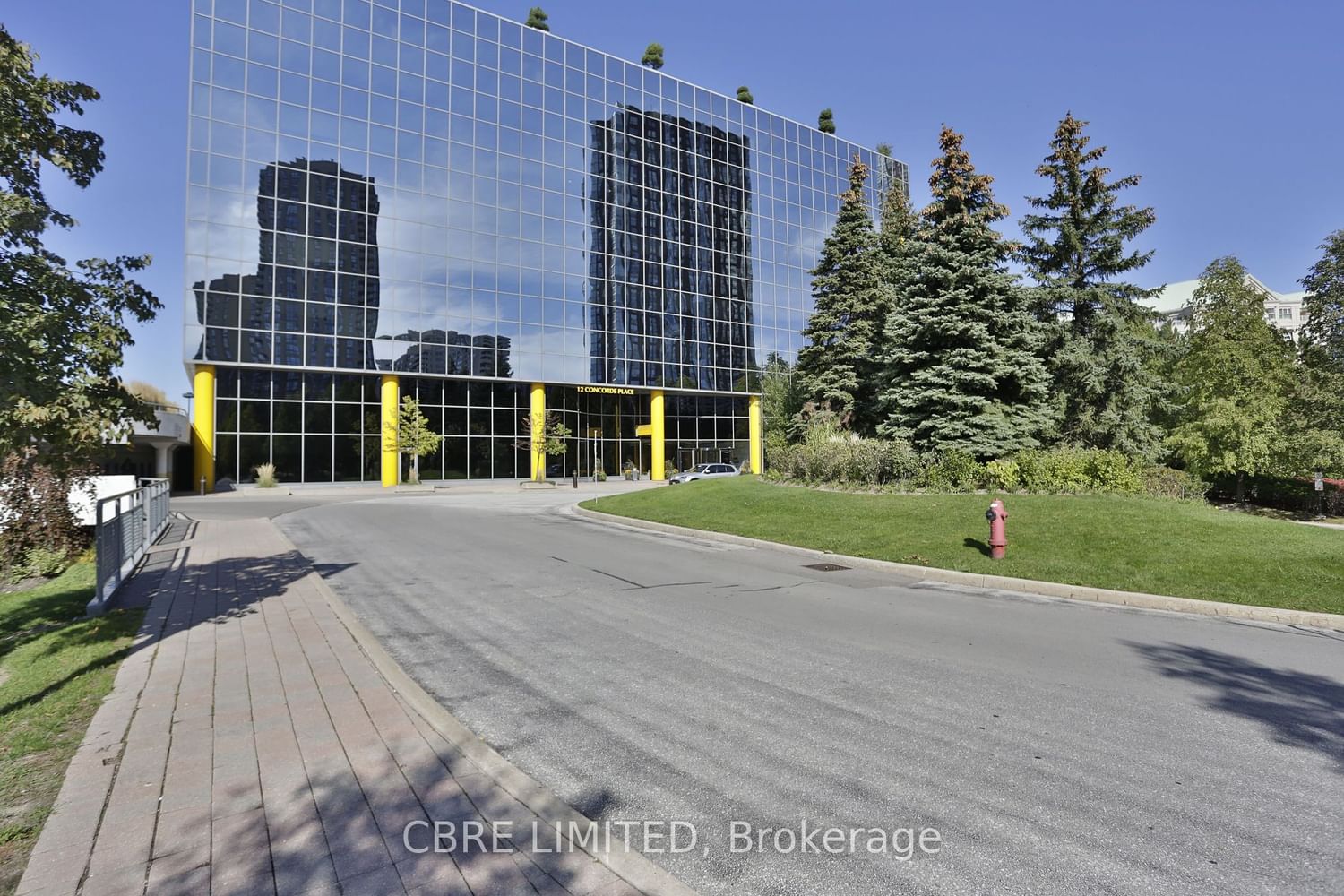 12 Concorde Place, Unit 700 - Photo 2