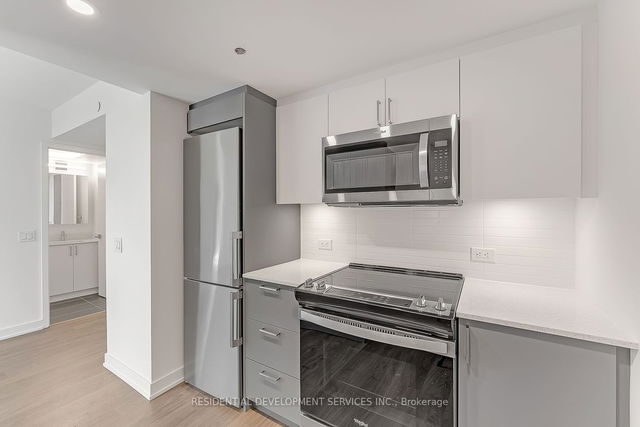 615 - 30 Tretti Way