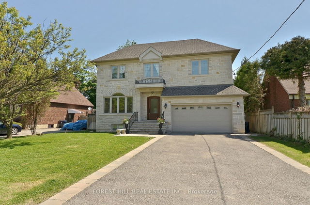49 Corwin Crescent