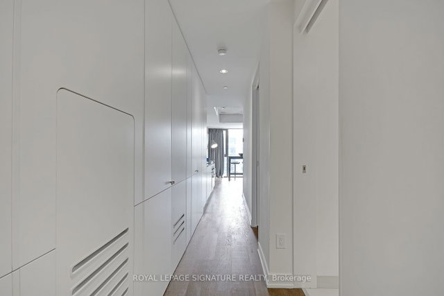 715 - 629 King Street W