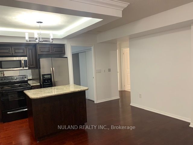 99 Sloping Sky Mews, Toronto, M5V 1A9 | Image 2