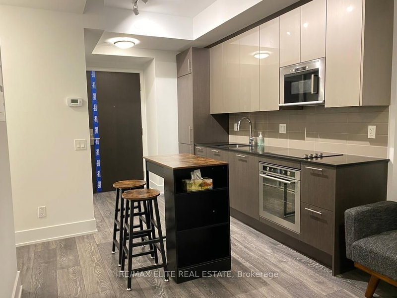 2611 - 403 Church St, Toronto, M4Y 0C9 | Image 2