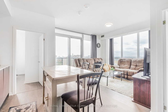 1310 - 32 Forest Manor Road