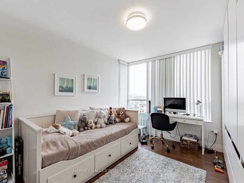 Room2