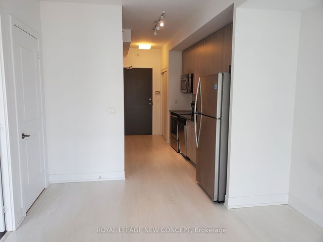 812 - 68 MERTON Street