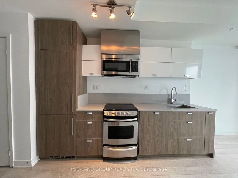 3102 - 290 Adelaide St W, Toronto, M5V 0P3 | Image 2