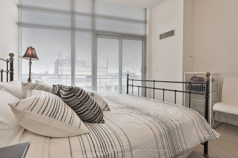 Ph 201 - 8 Scollard St, Toronto, M5R 1E9 | Image 3