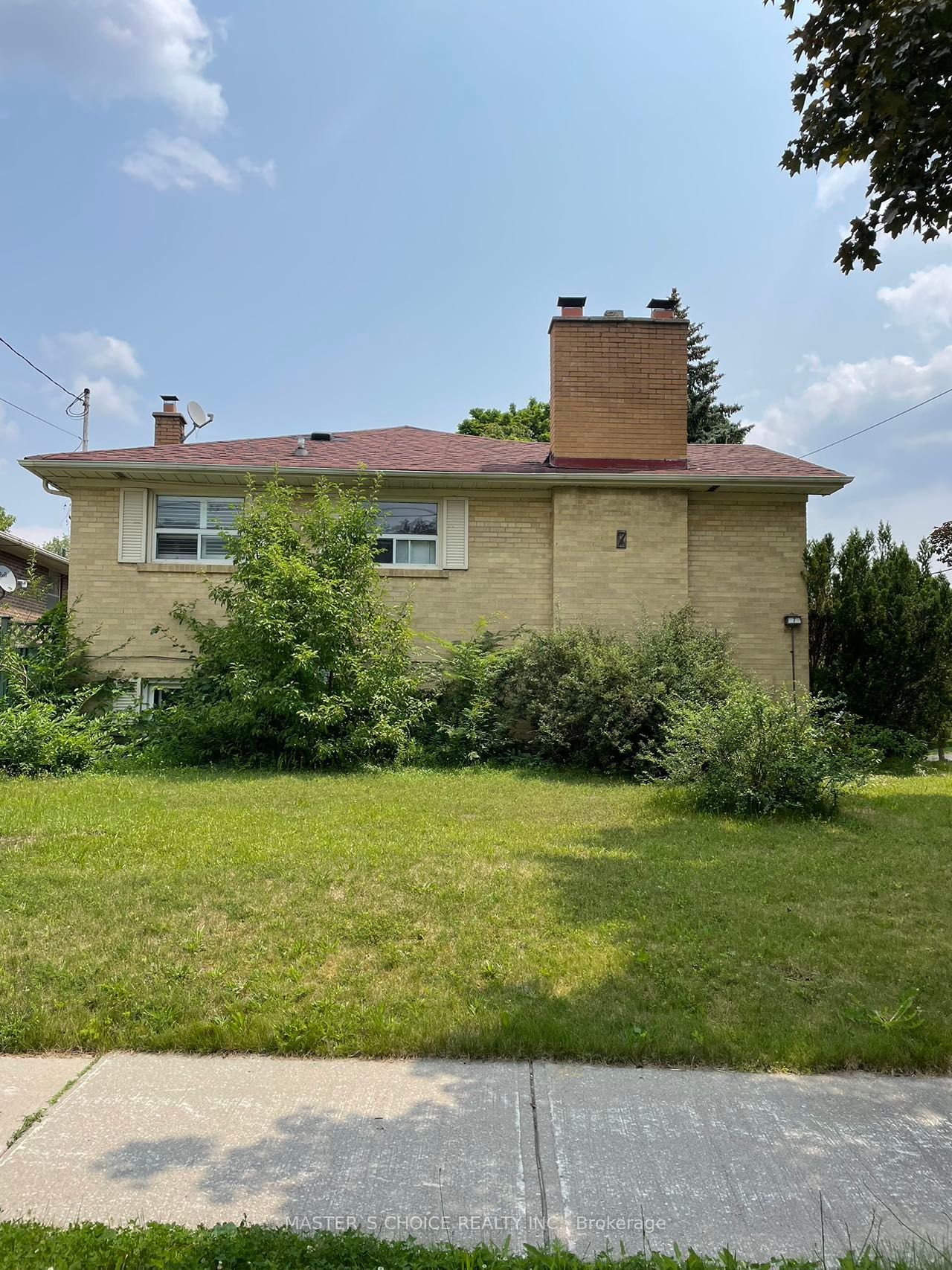 Listing photo 5