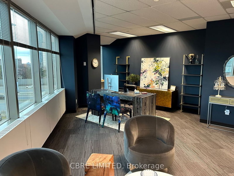 401 - 2005 Sheppard Ave E, Toronto, L4B 2N5 | Image 2