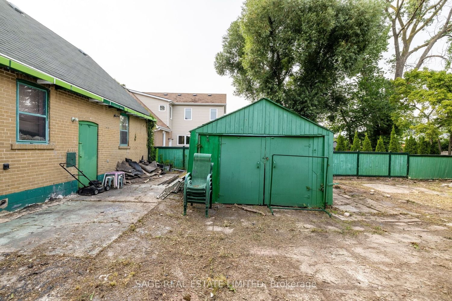 Listing Image 7