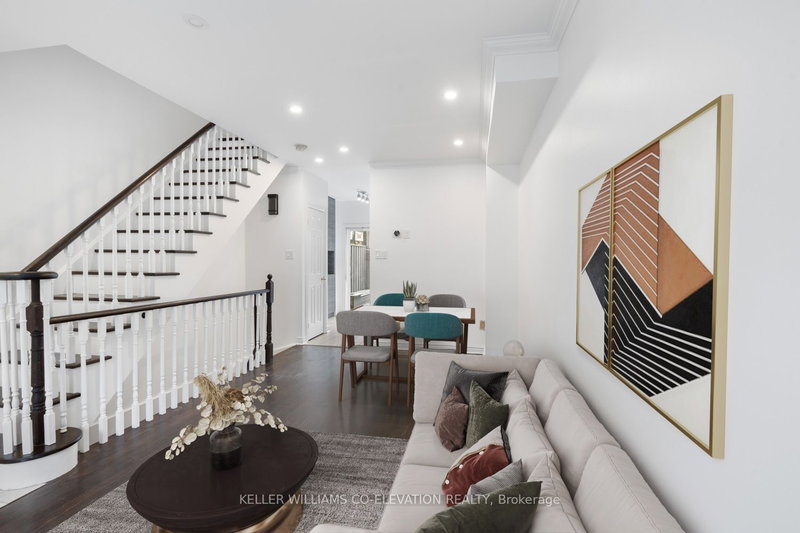 185 Lippincott St, Toronto, M5S 2P3 | Image 3