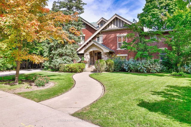 94 Cortleigh Boulevard