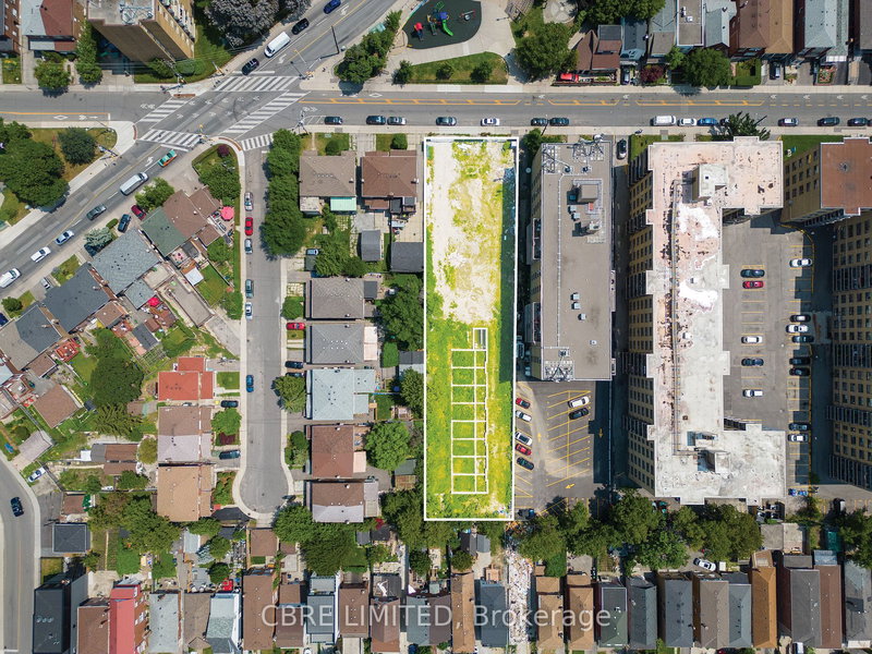 464-468 Winona Dr, Toronto, M6C 3T7 | Image 2