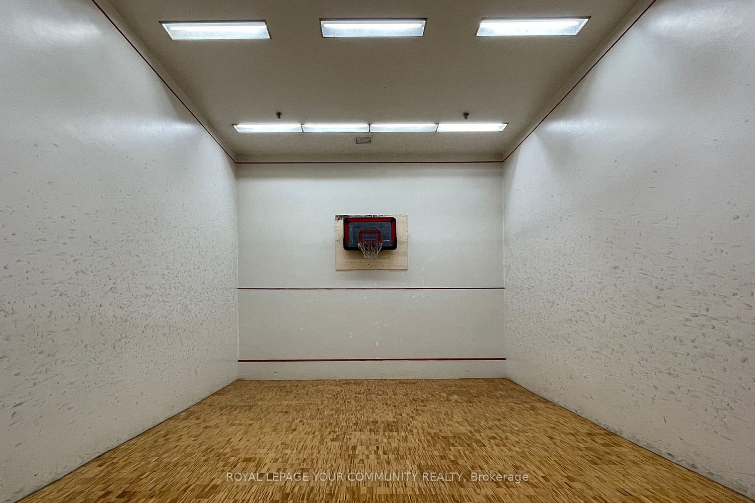 Listing Image 37
