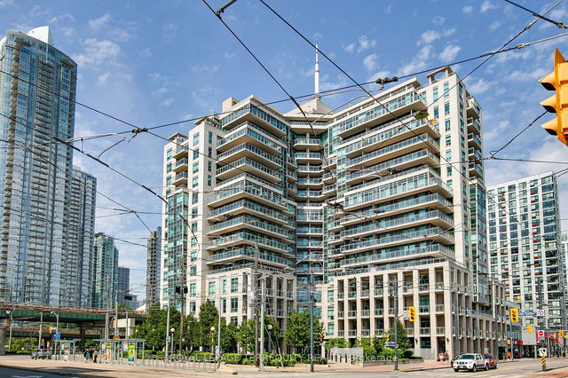 216 - 410 Queens Quay