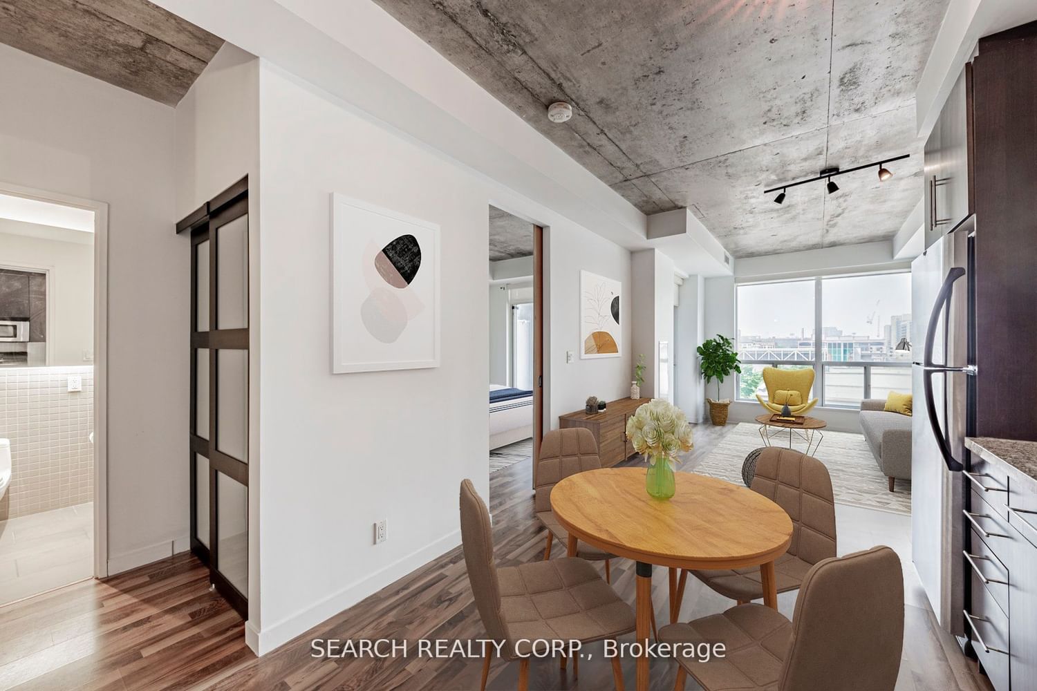 Listing Image 2