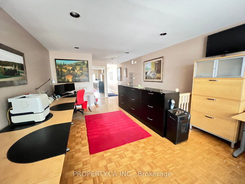 3221A Yonge St, Toronto, M4N 2L3 | Image 3
