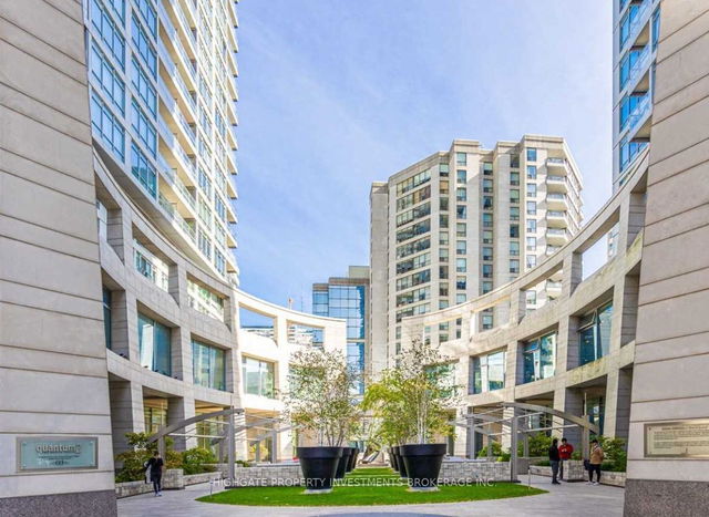 2111 - 2191 Yonge Street