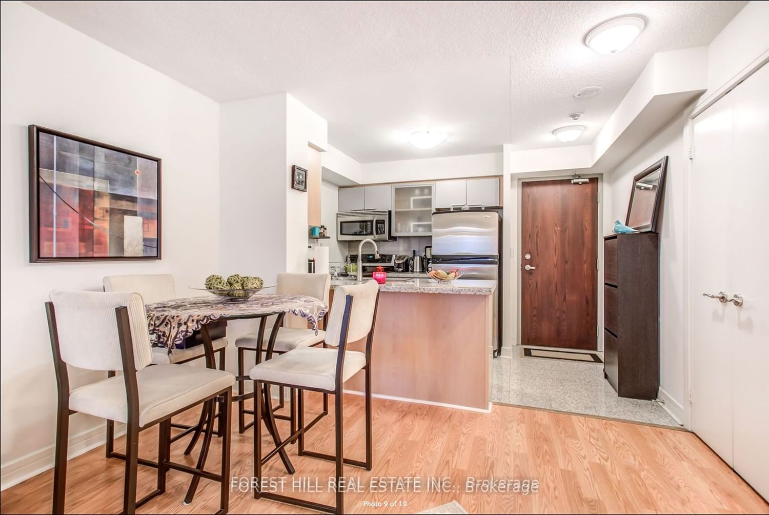 Listing Image 7