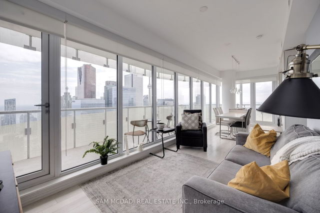 5409 - 197 Yonge Street