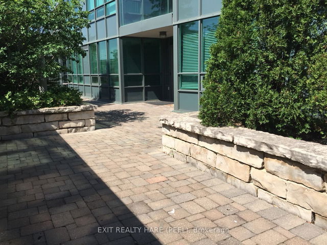 307 - 15 Greenview Avenue