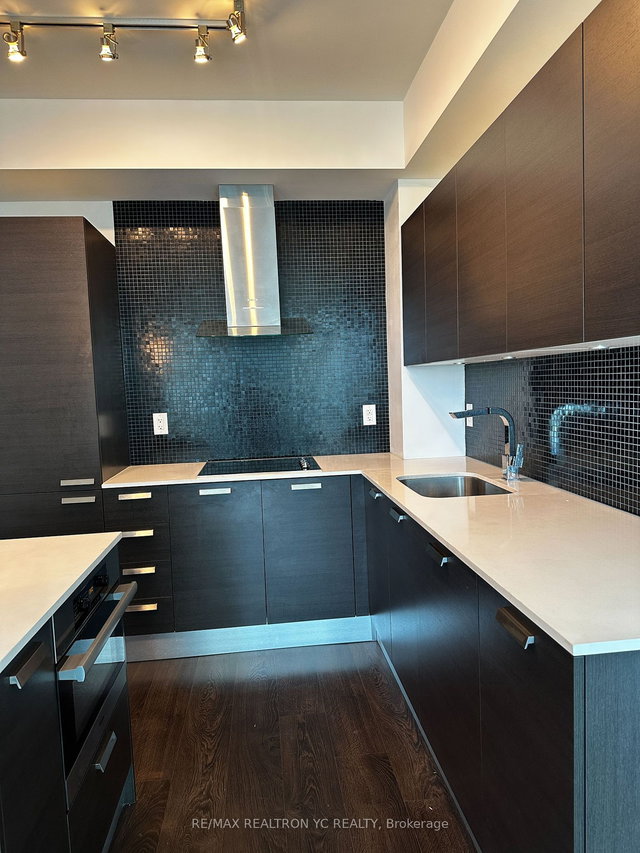 1901 - 9 Bogert Avenue