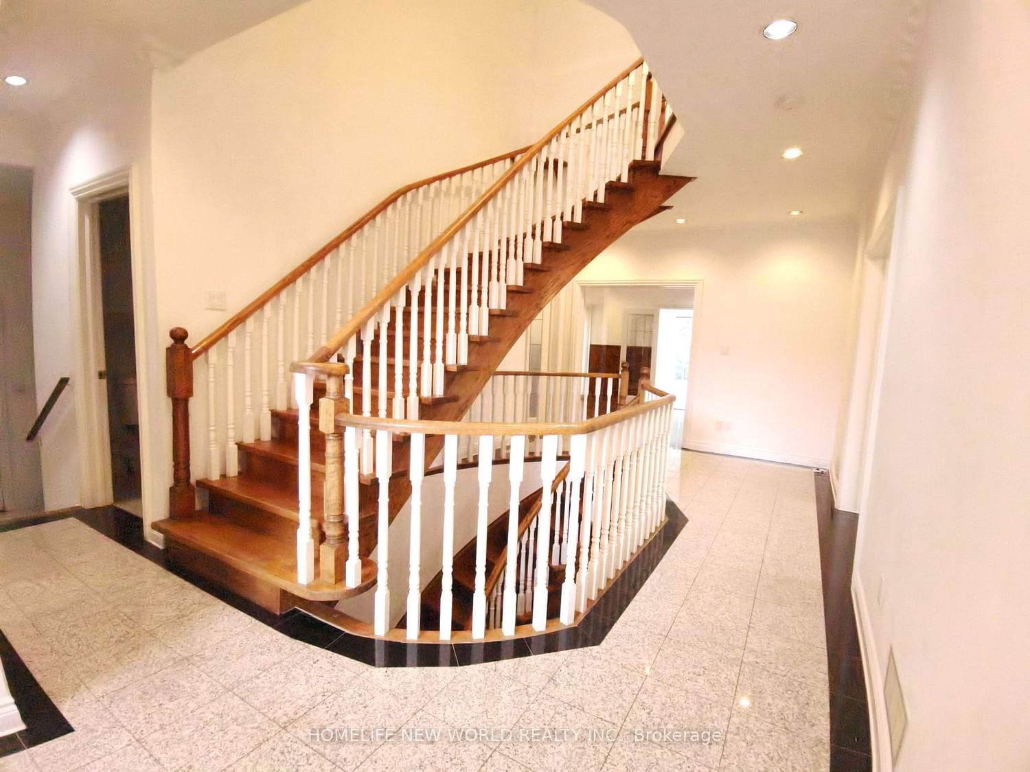 Detached House leased at 370 Hillcrest Avenue, Toronto, Willowdale East, M2N 3P8 - MLS: C6696866