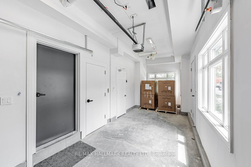 1 Flax Field Lane N, Toronto, M2N 0L5 | Image 3