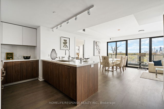 1303 - 33 FREDERICK TODD Way