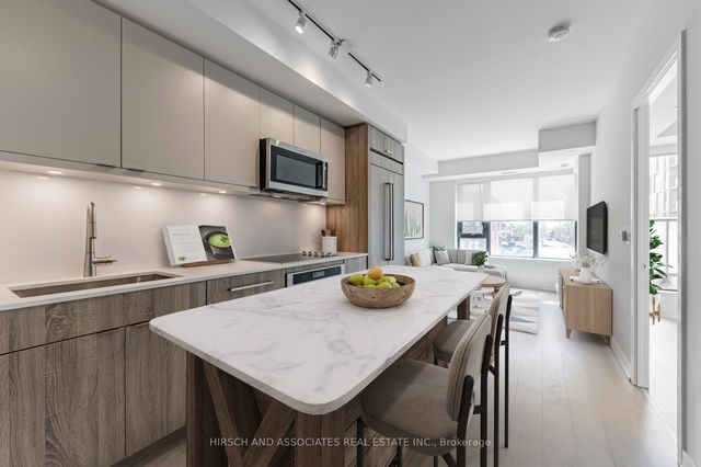 508 - 840 St. Clair Avenue