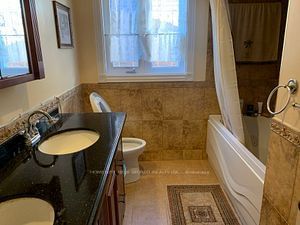 38 Marcelline Cres, Toronto, M2K 2V7 | Image 3