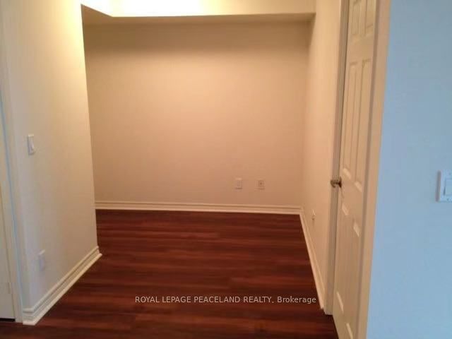 908 - 19 Grand Trunk Cres, Toronto, M5J 3A3 | Image 3