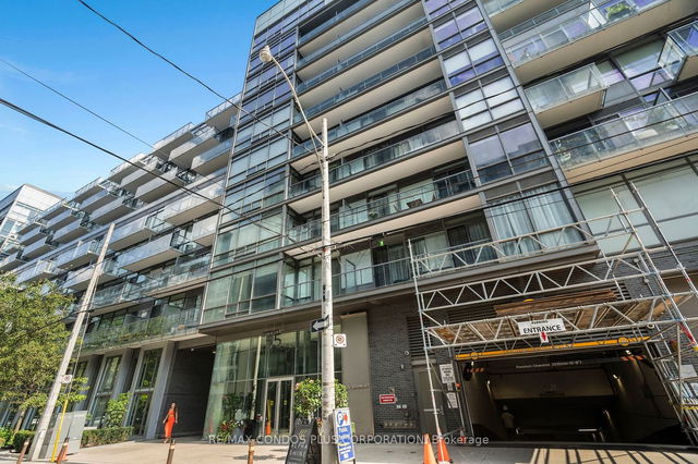 810 - 55 Stewart Street