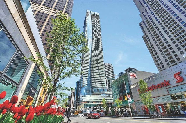 5904 - 1 Bloor Street