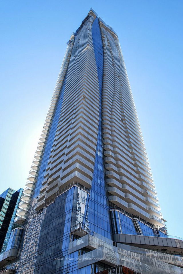 7101 - 1 Bloor Street