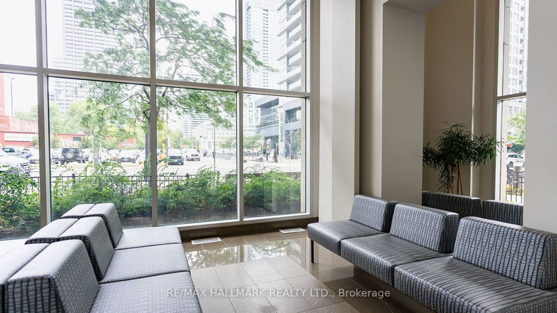 2710 - 397 Front St W, Toronto, M5V 3S1 | Image 2