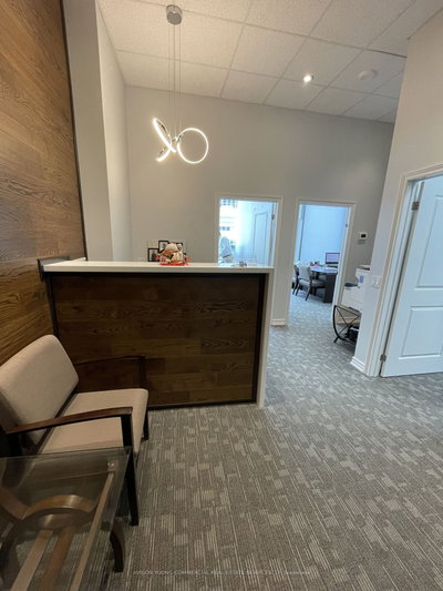 Office sold at 209-161 Eglinton Avenue, Toronto, Ontario, M4P 1J5 - Mount Pleasant West - MLS: C6729508