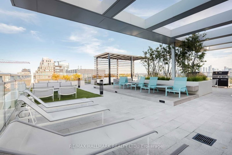 419 - 223 St Clair Ave W, Toronto, M4V 1R3 | Image 2