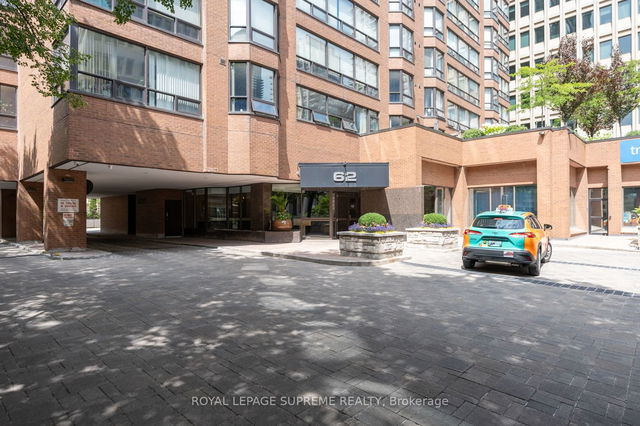 602 - 62 Wellesley Street